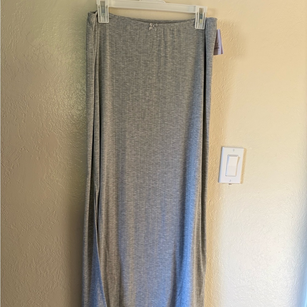 NWT Auden Light Gray Women's Stretchy Maxi Skirt Size Medium